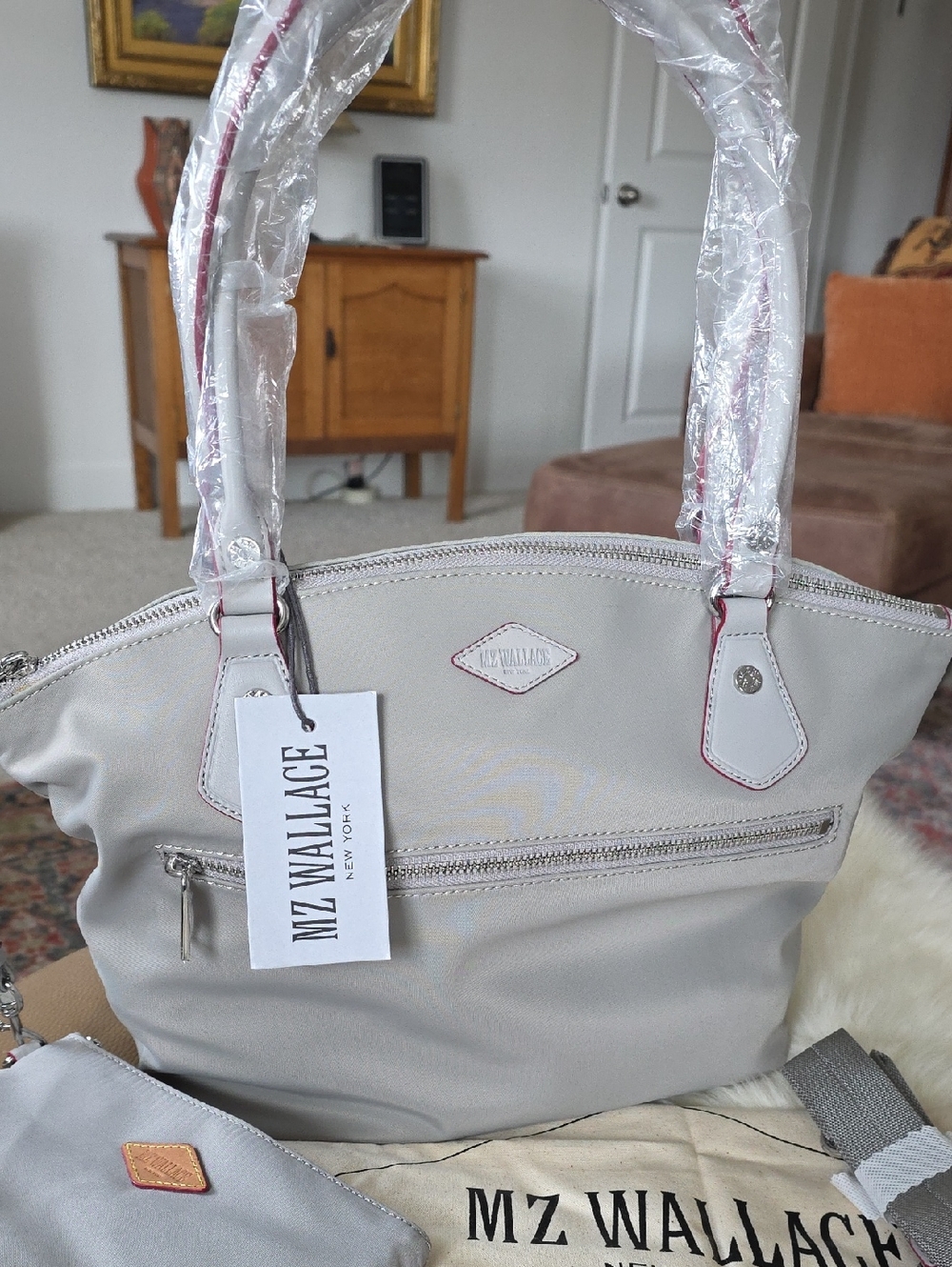 Gorgeous NWT MZ Wallace Small Chelsea Gray Zippered Tote 🩶🎁❤️ - Picture 13 of 16